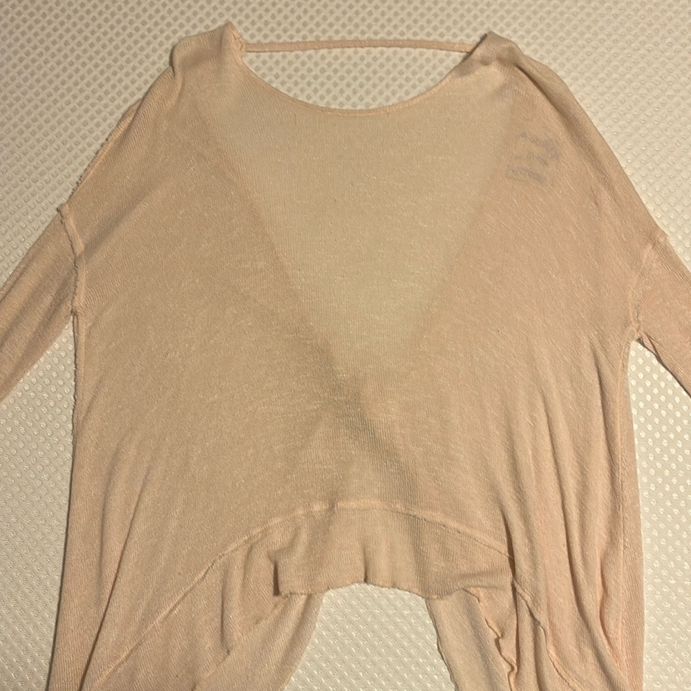 Free people pull over top